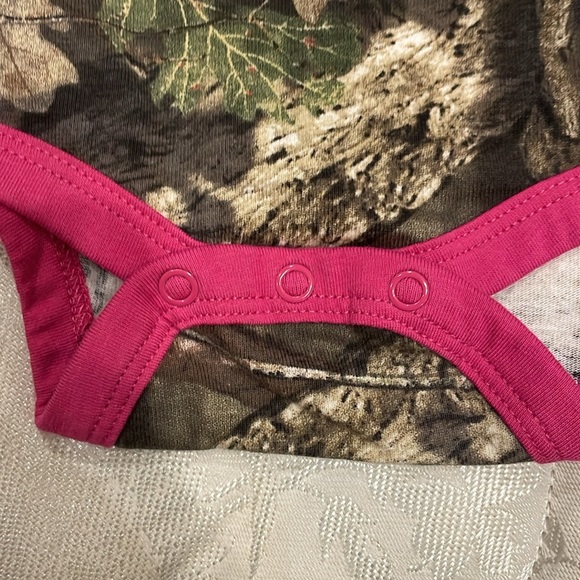 Size 3 month Carhartt Camo onesie with pink trim - Picture 5 of 9